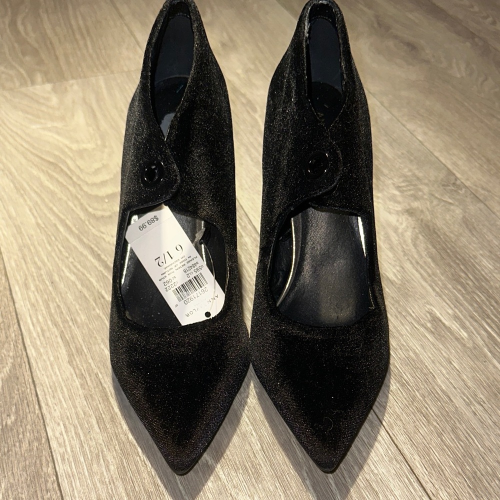 Ann Taylor Black Velvet Heels
